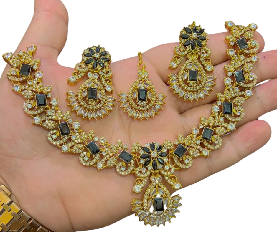 Royal Grace Zircon Choker”